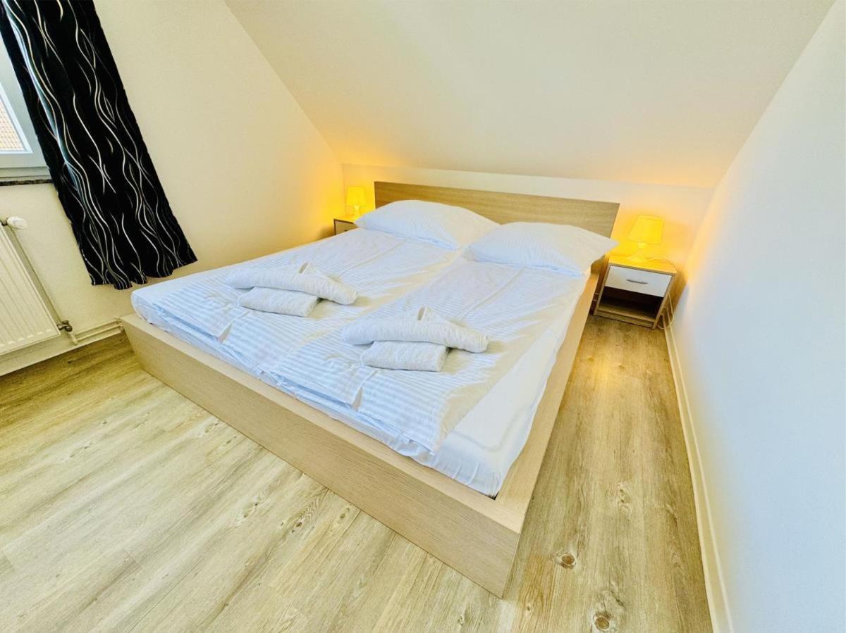 Ferienhaus Stoertebeker รอสต็อค ภายนอก รูปภาพ